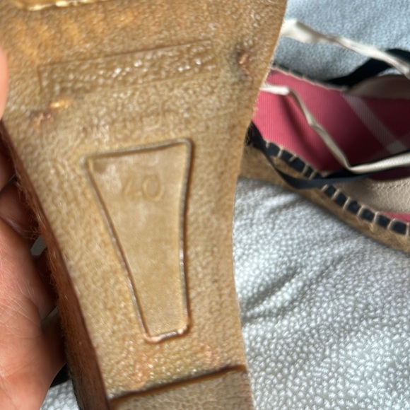 Burberry wedges plain in pink black and tan color. They are beautiful - Picture 3 of 5